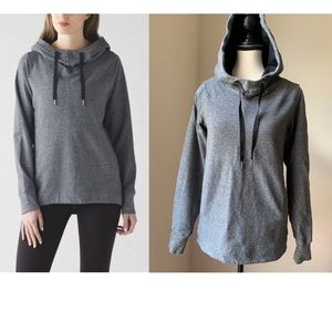 Lululemon Split Pullover
Heathered Light Grey / Seal Grey